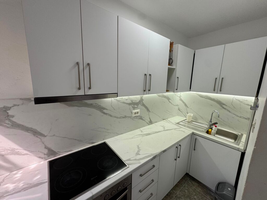 Rent apartment 2+1, Near the University of Medicine, Dibra Street 50000 lek