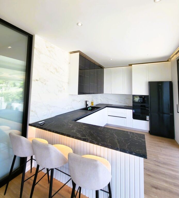 🏡Villa for rent at Dry Lake, ideal for residence or business activity🔥