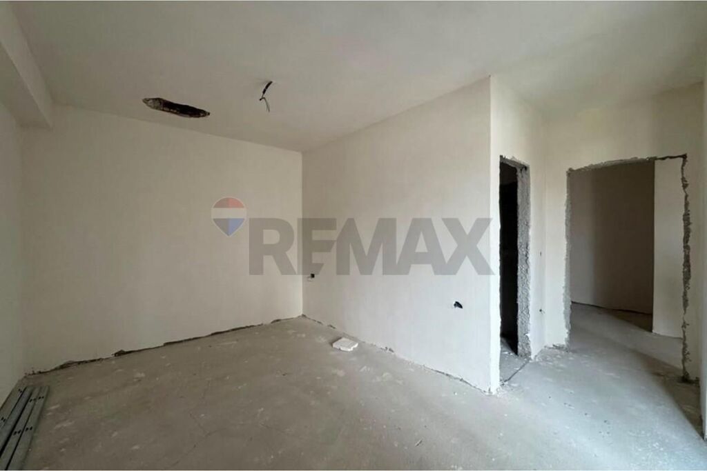 SHITET APARTAMENT 2+1+2 TEK BULEVARDI I RI