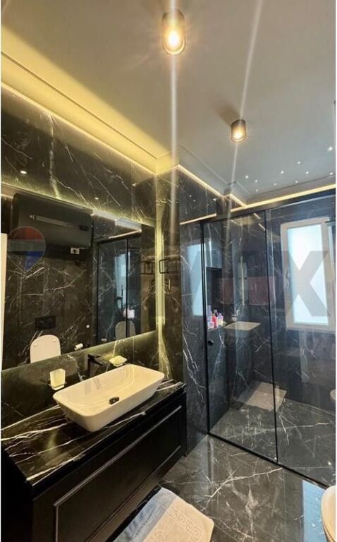 APARTAMENT 4+1 +2 PARKIME NË SHITJE TE EURO 3D