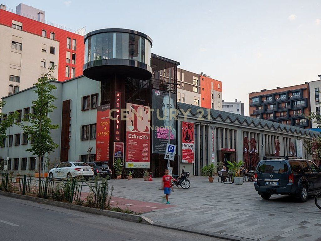 SHESIM APARTAMENT 2+1 TE RRUGA DESHMORET E 4 SHKURTIT PRANE ART TURBINA