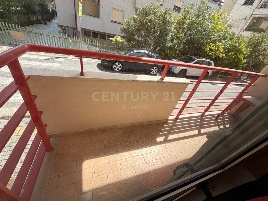 Apartament 1+1 në Shkëmbi i Kavajës,vije e dyte me detin