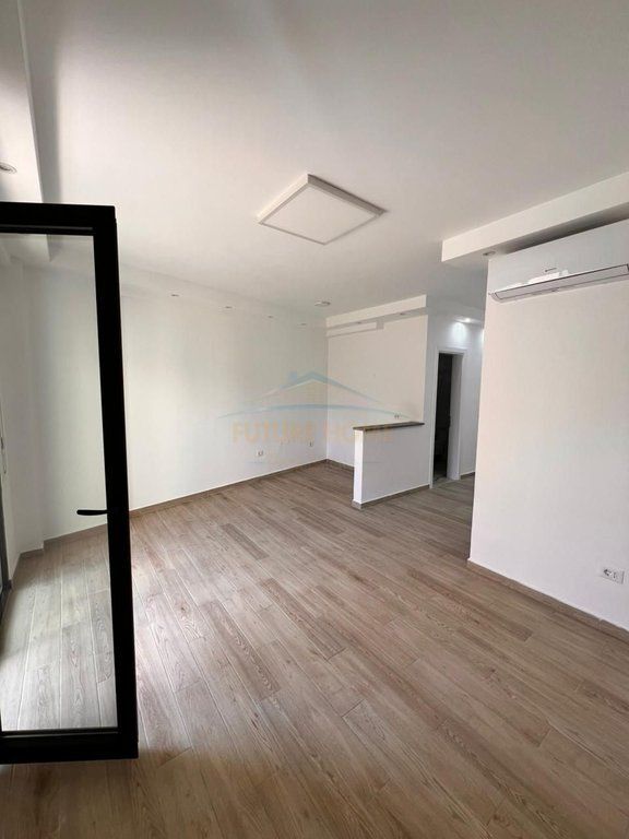 In vendita, Appartamento 1+1, Via Elbasan