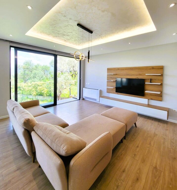 🏡Villa for rent at Dry Lake, ideal for residence or business activity🔥