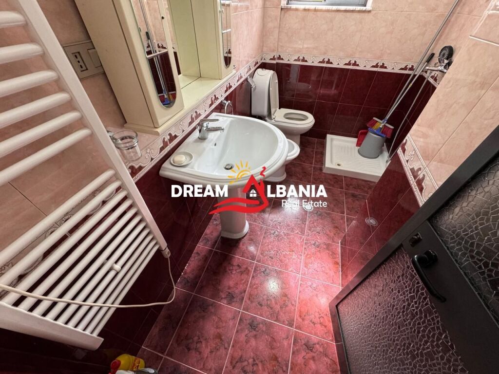 2+1 Apartment for Sale on Elbasan Street near the Ballet School in Tirana (ID 4129569)