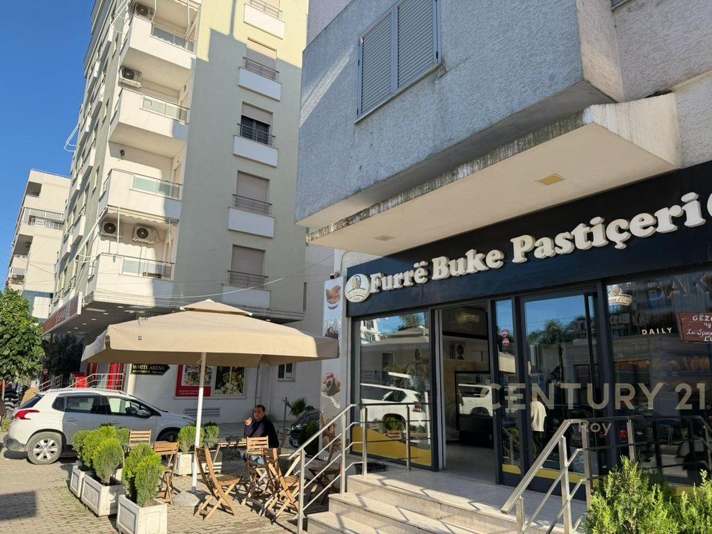 APARTAMENT 1+1 PER SHITJE NE QENDER TE GOLEMIT!!!