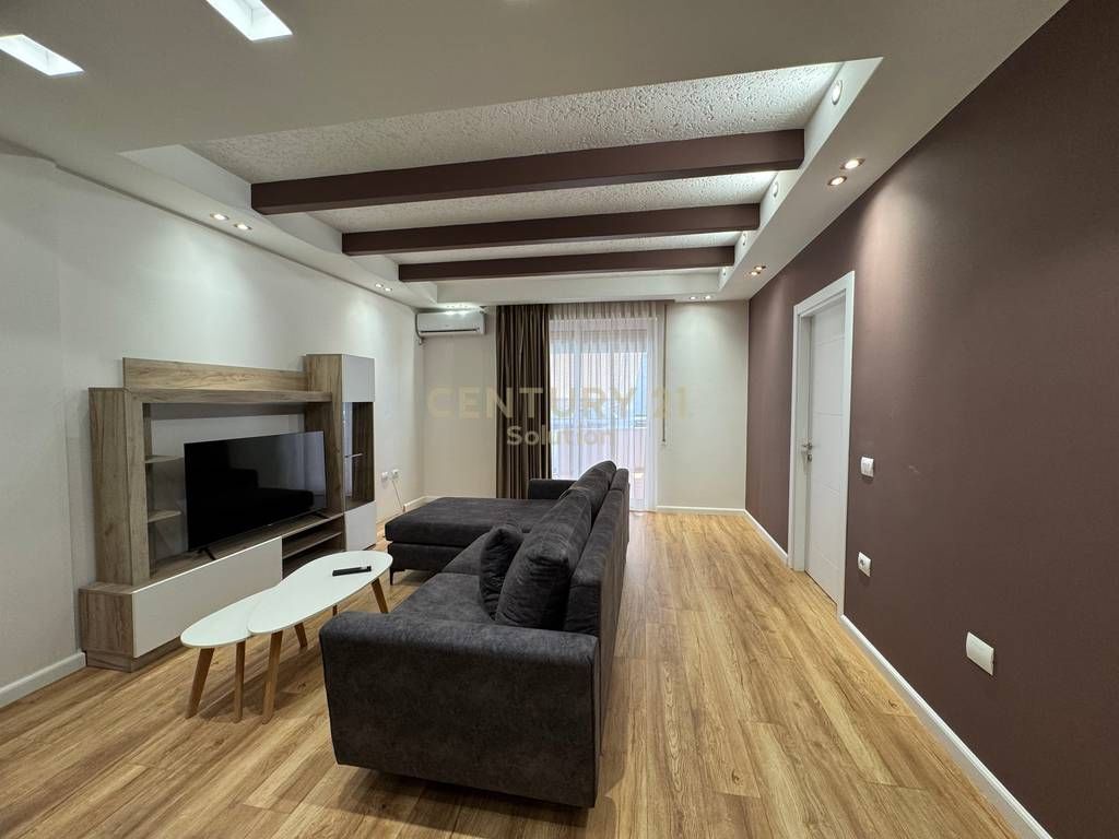VENDIAMO APPARTAMENTO 1+1 INVESTITO VICINO AL GIARDINO BOTANICO!