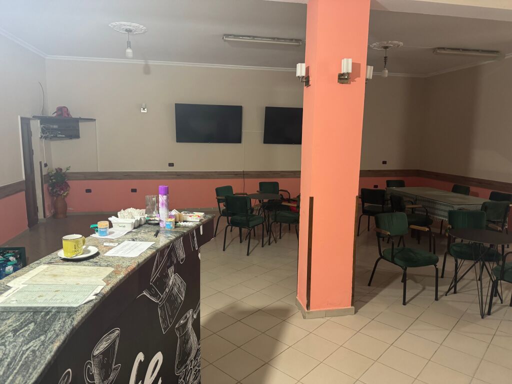 Business premises for rent in Astir.