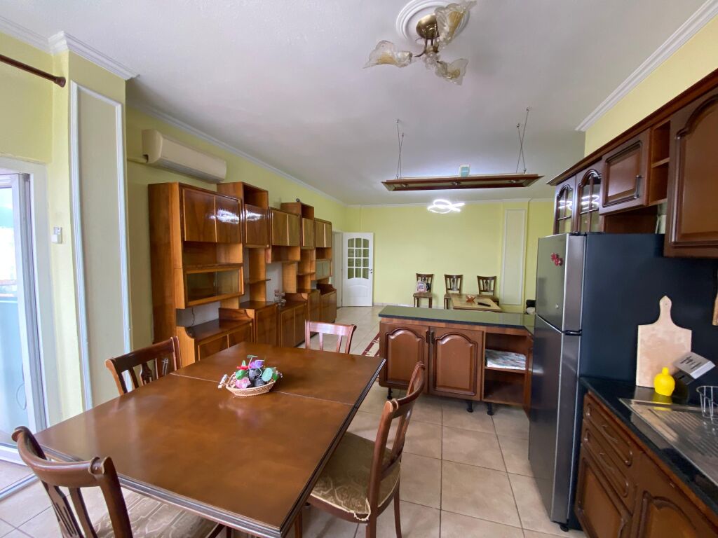 🏡 Shitet apartament 2+1+2 te Pazari i Ri - Widok 2