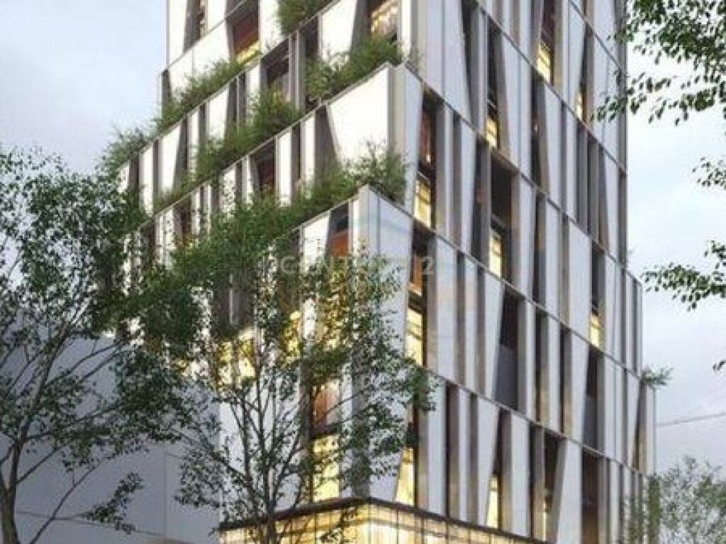 Barricades Street - Office for Rent 106m2 With 4 Rooms + 2 Toilets + 2 Balconies