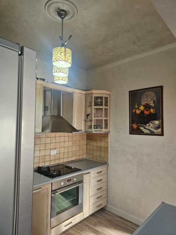 APARTMENT FOR RENT 3+1 CENTER 150,000 LEKE FH-74415