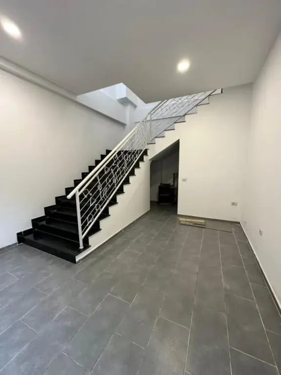 OCCASION!!! Apartment 2+1 + Shop for sale in FRESK 134,000 Euro