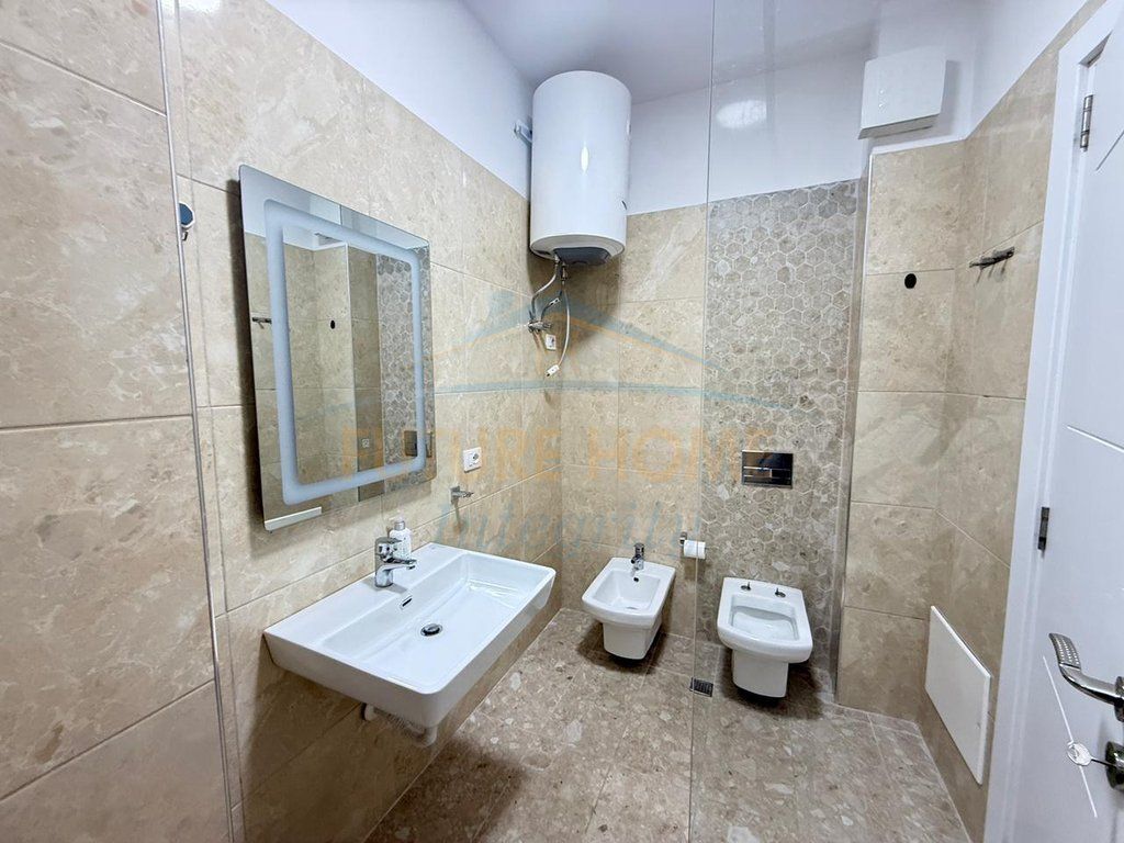 Qera, Apartament 1+1, Ali Demi, Tiranë.