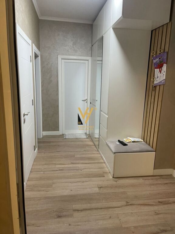 JEPET APARTAMENT 1+1+BLK ME QERA TEK KOPSHTI BOTANIK 65.000 LEKE