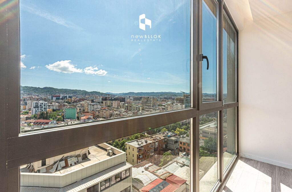 ✨️In Affitto: Elite Office 202m² ⭐️ 2 Posti Auto 3 WC🚾 / VERANDA - 12° Piano📍 GOLDEN TOWER (MINE PEZA RESIDENCE) 🌇 2000€ NETTI/Mese 💥