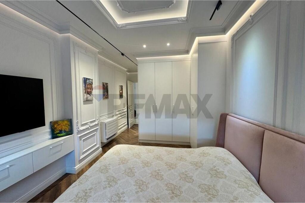 APARTMENT 4+1 +2 PARKING SPACES FOR SALE AT EURO 3D