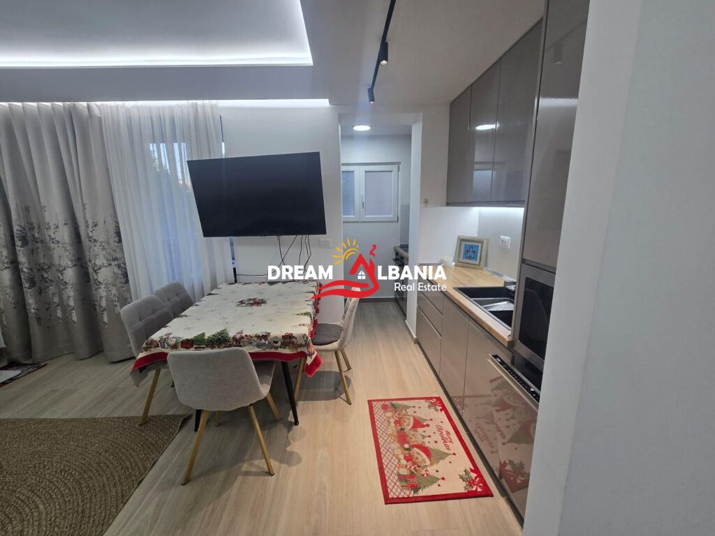 Apartament 2+1 ne Shitje tek Brryli perballe Tirana Bank (ID 4129570)
