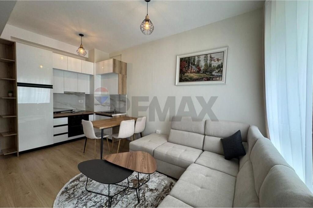 Apartament - Per qera