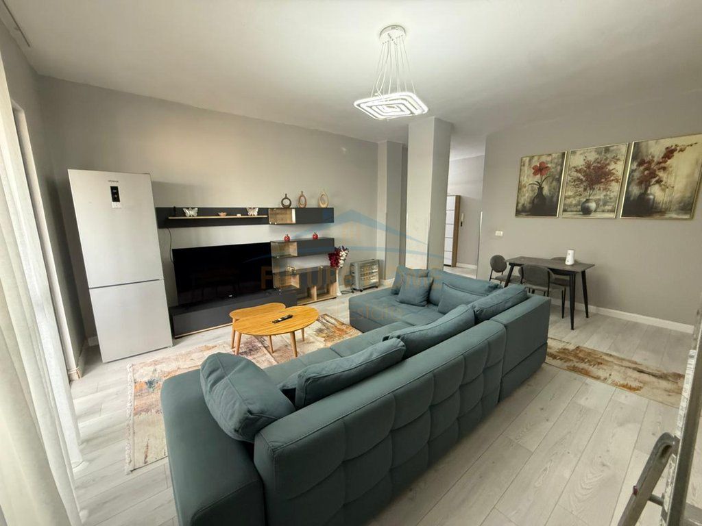 Qera, Apartament 2+1, Bulevardi Zhan D'ark, përballë Maternitetit të Ri