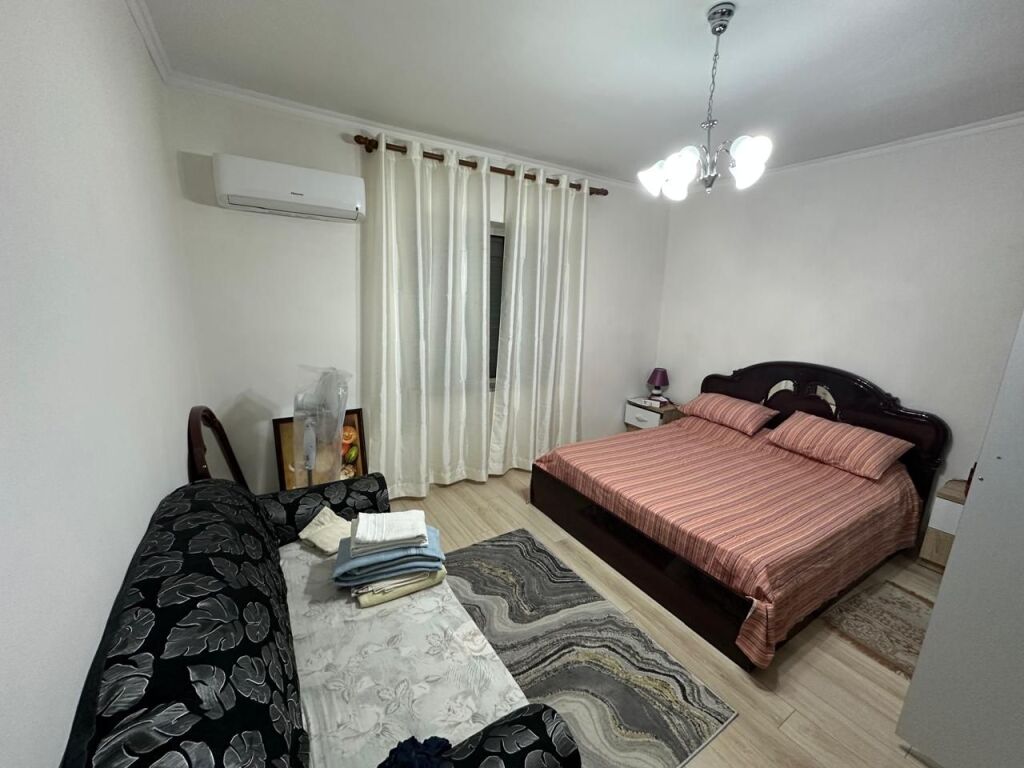 🏢Myslym Shyri appartamento 3+1 arredato in affitto. 800Euro (trattabili)