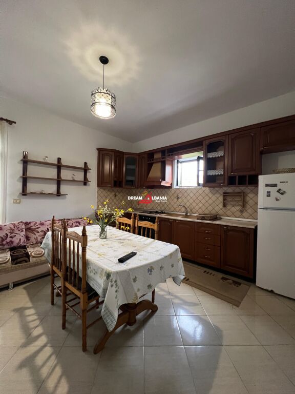 Affittasi piano villa nella zona delle Ville Tedesche vicino alla Scuola Elite (ID 4251449 )