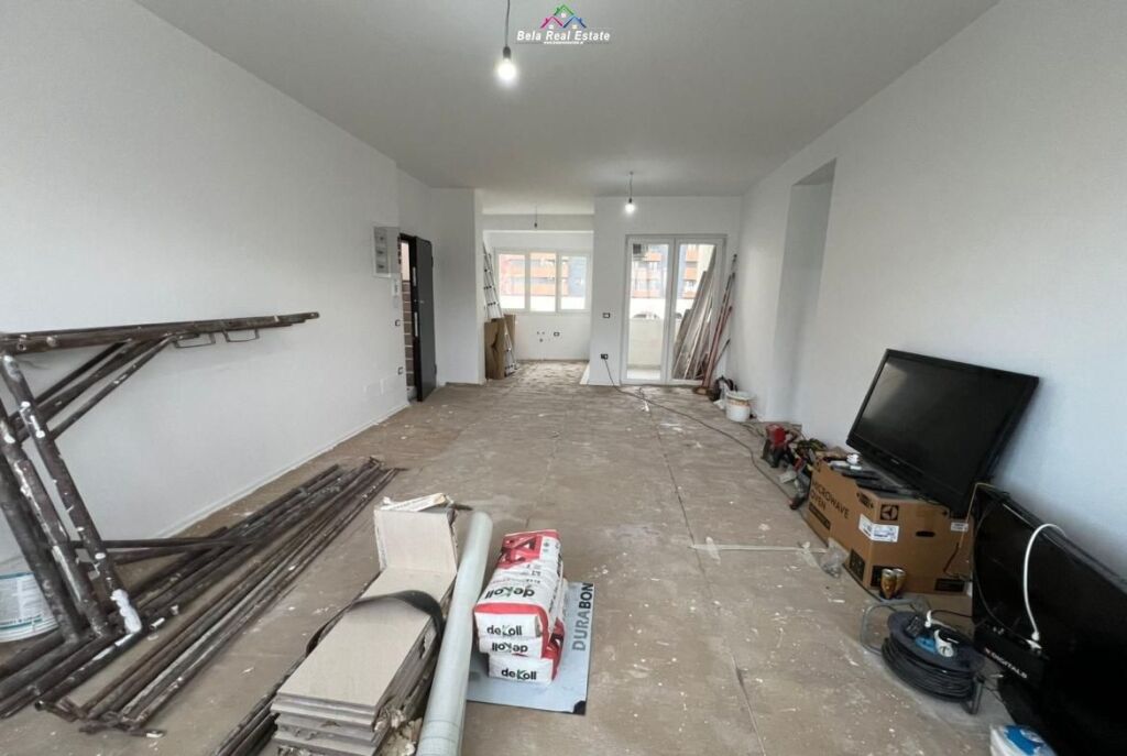 Ufficio in Affitto 3+1 a Astir (ID BZ2969) Tirana