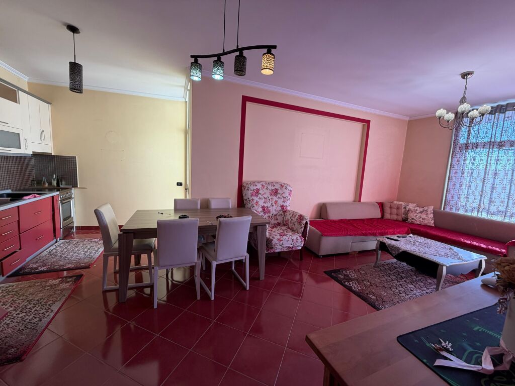 Apartment 2+1+2 for sale, New Ring.