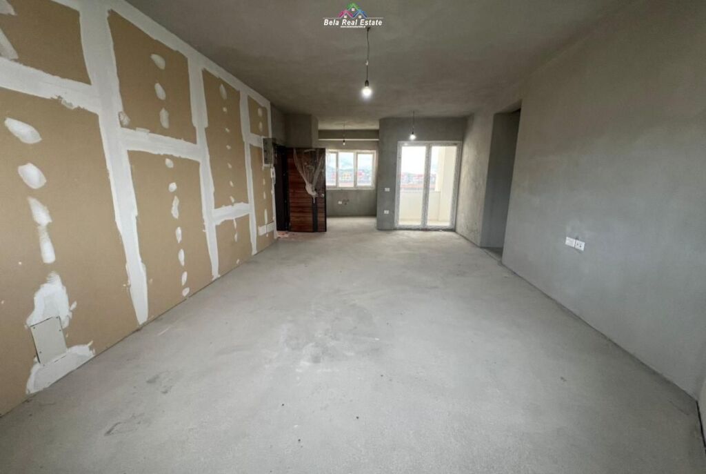 Ufficio In Affitto 2+1 A Astir (ID BZ2967) Tirana