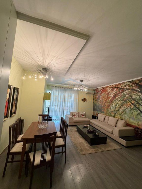 Apartment 2+1+storage for sale Barricade Street