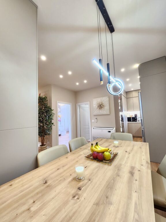 For sale, 2+1 Apartment, Invested in Details, Beach, Durres