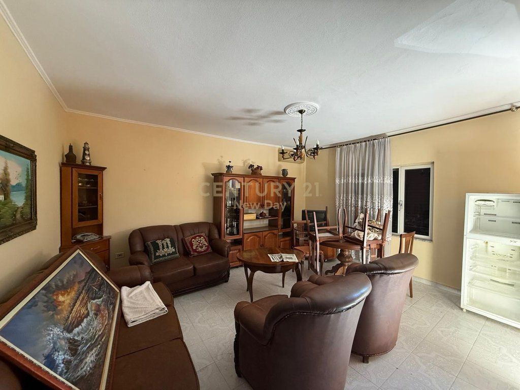 2+1+1t+3 balconies + terrace+shared ownership land