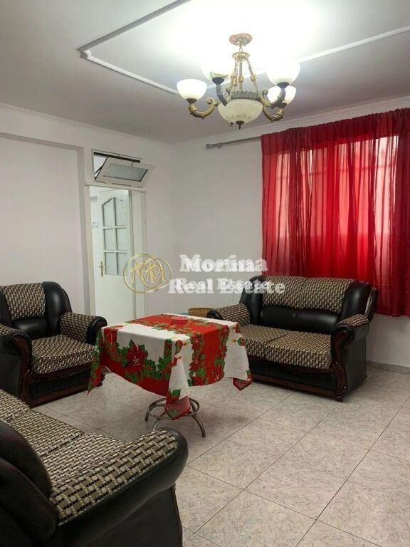 Rent | Shtëpi private 1 + 1 | Ali Demi | 350 €/month