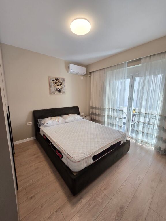 2+1 apartment for rent on Kavaja Street!