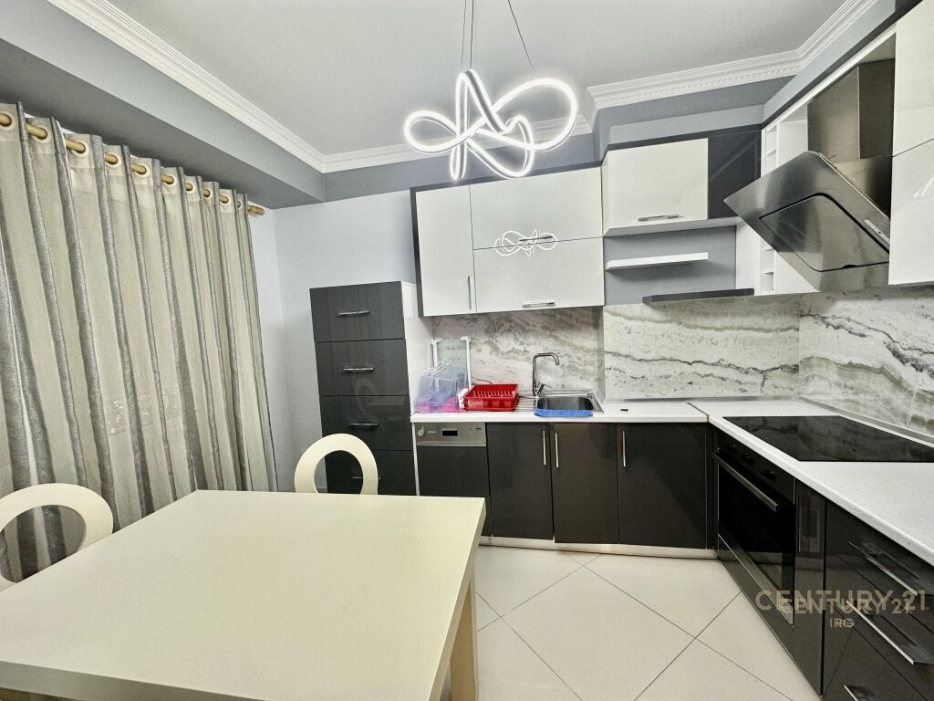 DUPLEX 4+1+3 IN AFFITTO – KODRA E DIELLIT 1 (ESPANSIONE) 1.500 € /Mese