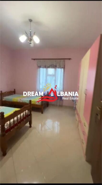 Affittasi piano villa nella zona delle Ville Tedesche vicino alla Scuola Elite (ID 4251449 )