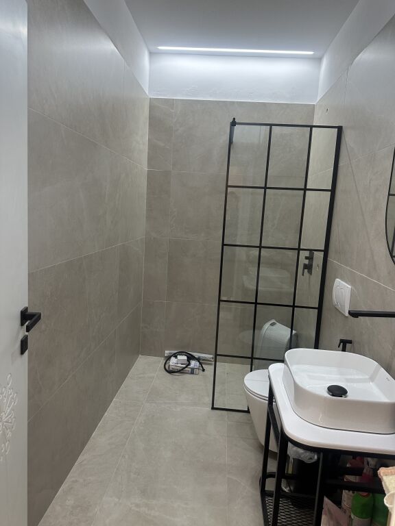 Apartament 1+1 me qira plus post parkimi ne Vasil Shanto