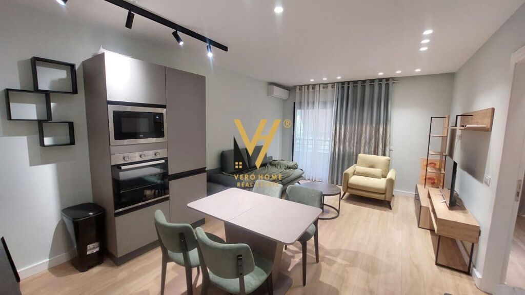 AFFITTASI APPARTAMENTO 1+1 A KOMUNA E PARISIT 700 EURO