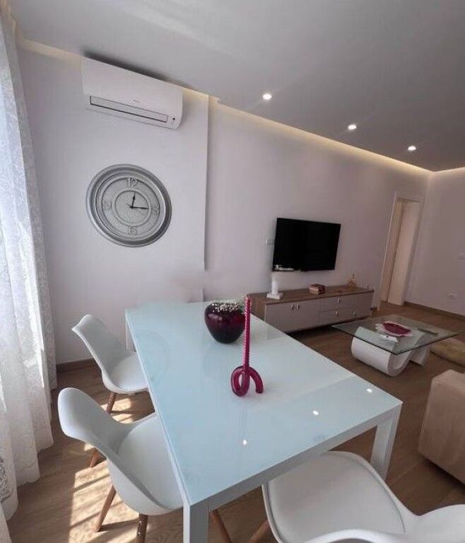 APARTMENT 2+1 FOR RENT NEAR, IN THE AREA OF THE FORMER BLOCK