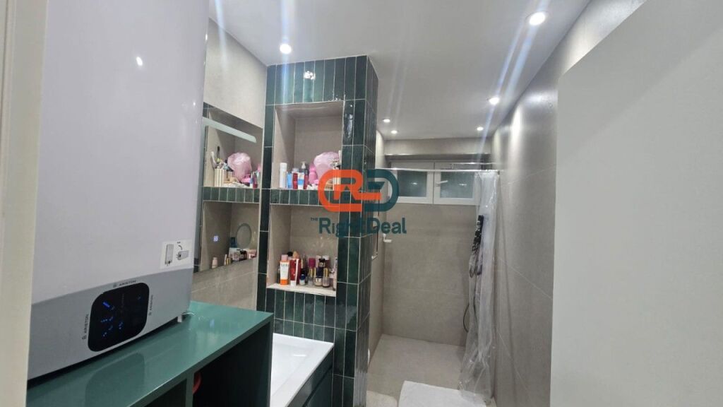 At Brryli, Apartment 2+1 for Sale, Investment Opportunity !!