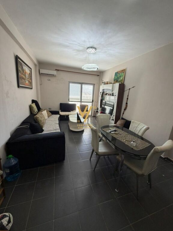 SHITET APARTAMENT 1+1+BLK TE SHKEMBI I KAVAJES 6.000.000 LEKE