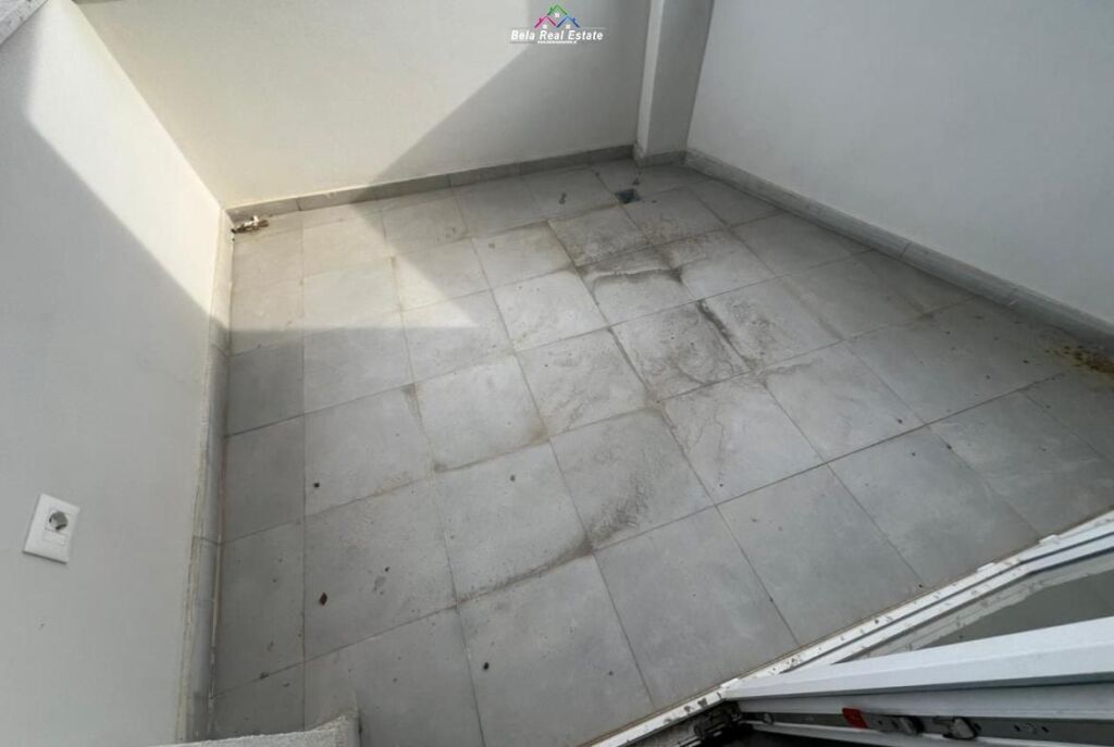 Ufficio in Affitto 3+1 a Astir (ID BZ2966) Tirana