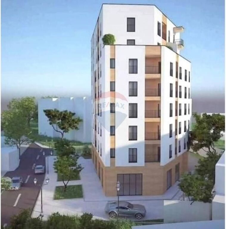 Apartment 2+1+2 for sale on Elbasani Street