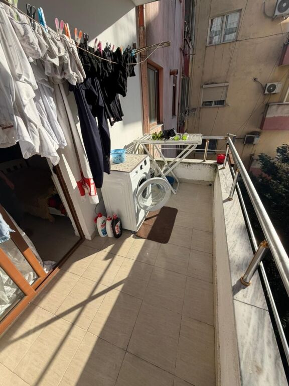Apartament 1+1 me qera ne Xhamllik tek Kastrati