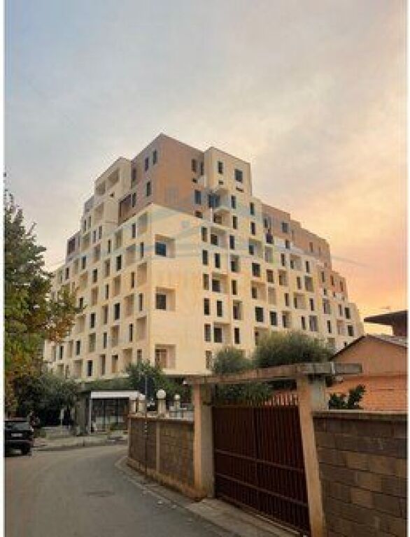 For sale, 2+1 Apartment, Urban Vista Complex Tirana, Don Bosko