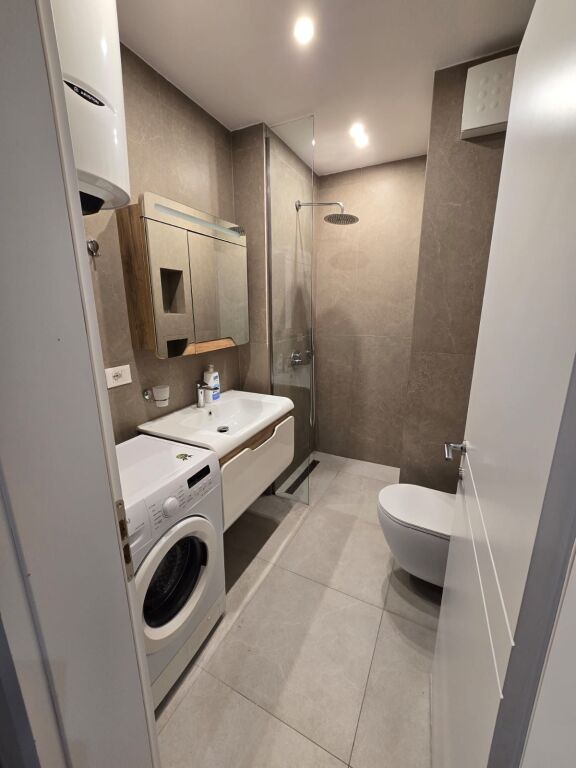2+1 apartment for rent on Kavaja Street!