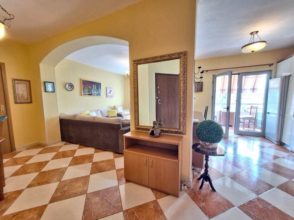 Apartment 2+1+2 with 1 balcony for sale on Kosovareve street