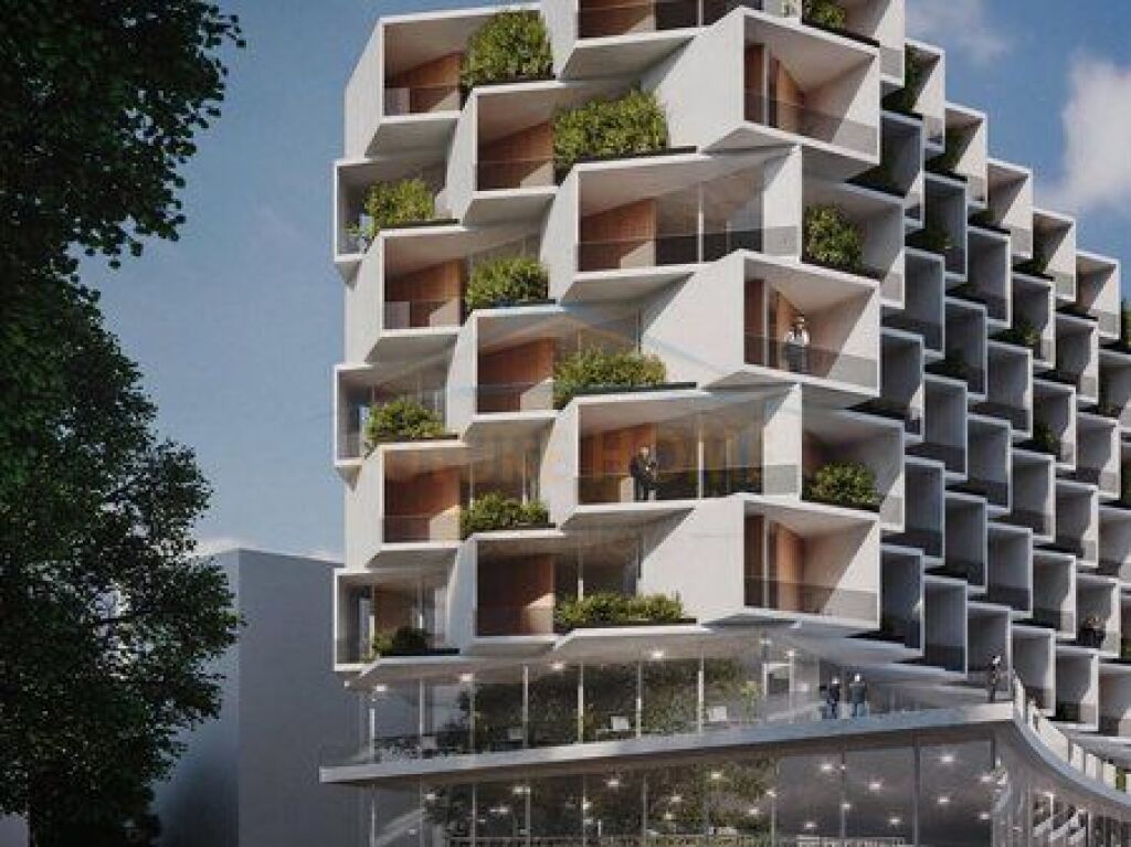 For sale, Apartment 2+1+2+Veranda, Dry Lake, Tirana