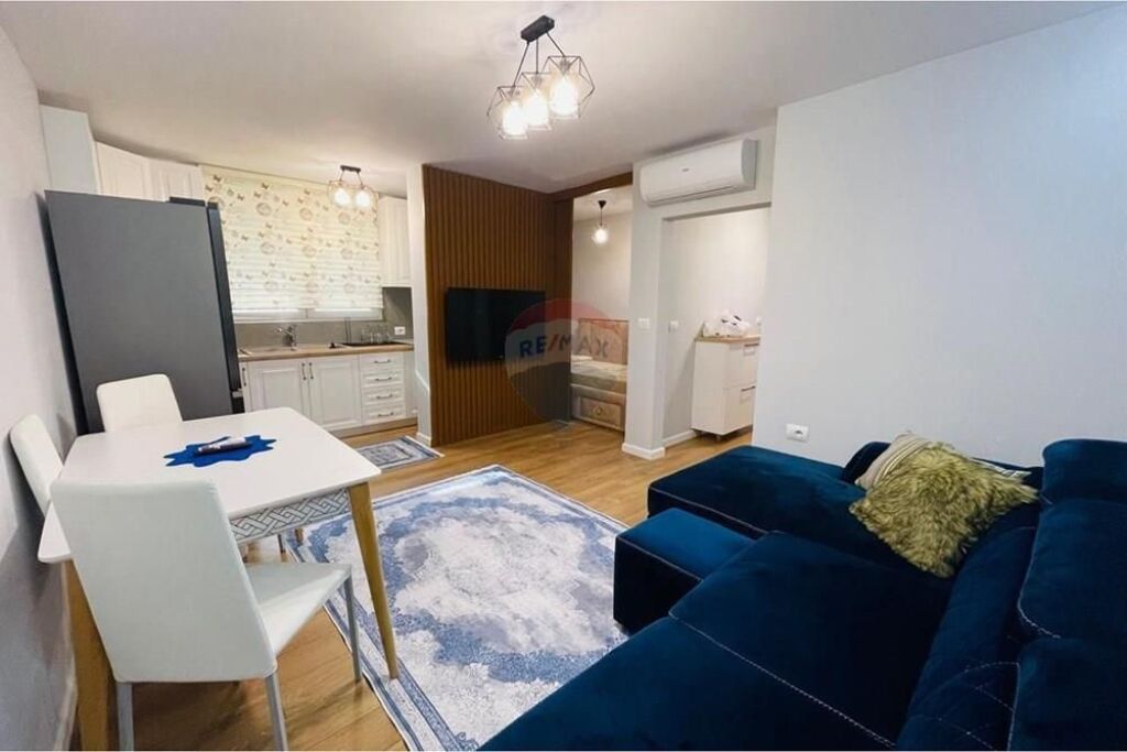 Jepet me Qira Apartament 1+1 te Rruga e Elbasanit