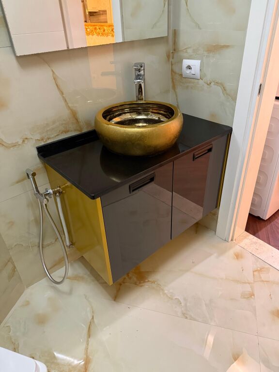Super Apartment 2+1+veranda for rent, tel Liqeni i thate near Hotel Radisson 700 Thousand leke