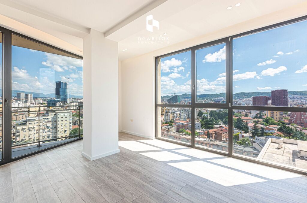 ✨️In Affitto: Elite Office 202m² ⭐️ 2 Posti Auto 3 WC🚾 / VERANDA - 12° Piano📍 GOLDEN TOWER (MINE PEZA RESIDENCE) 🌇 2000€ NETTI/Mese 💥